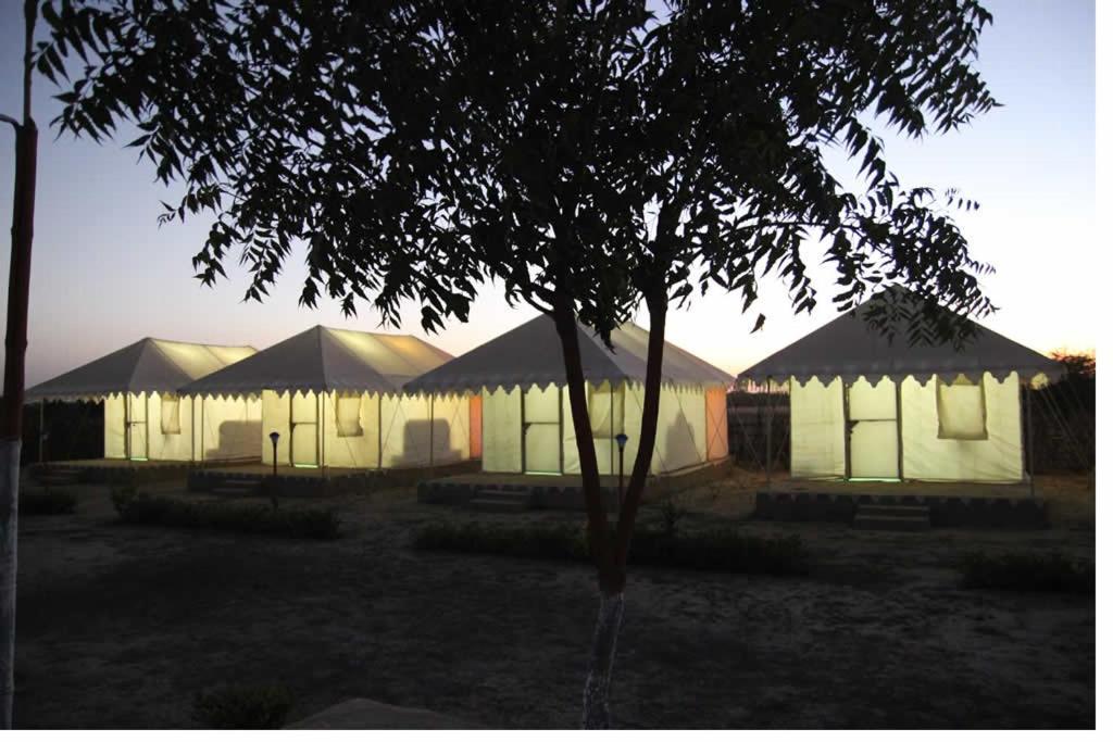 Rann Visamo Resort Bherandiala Bagian luar foto
